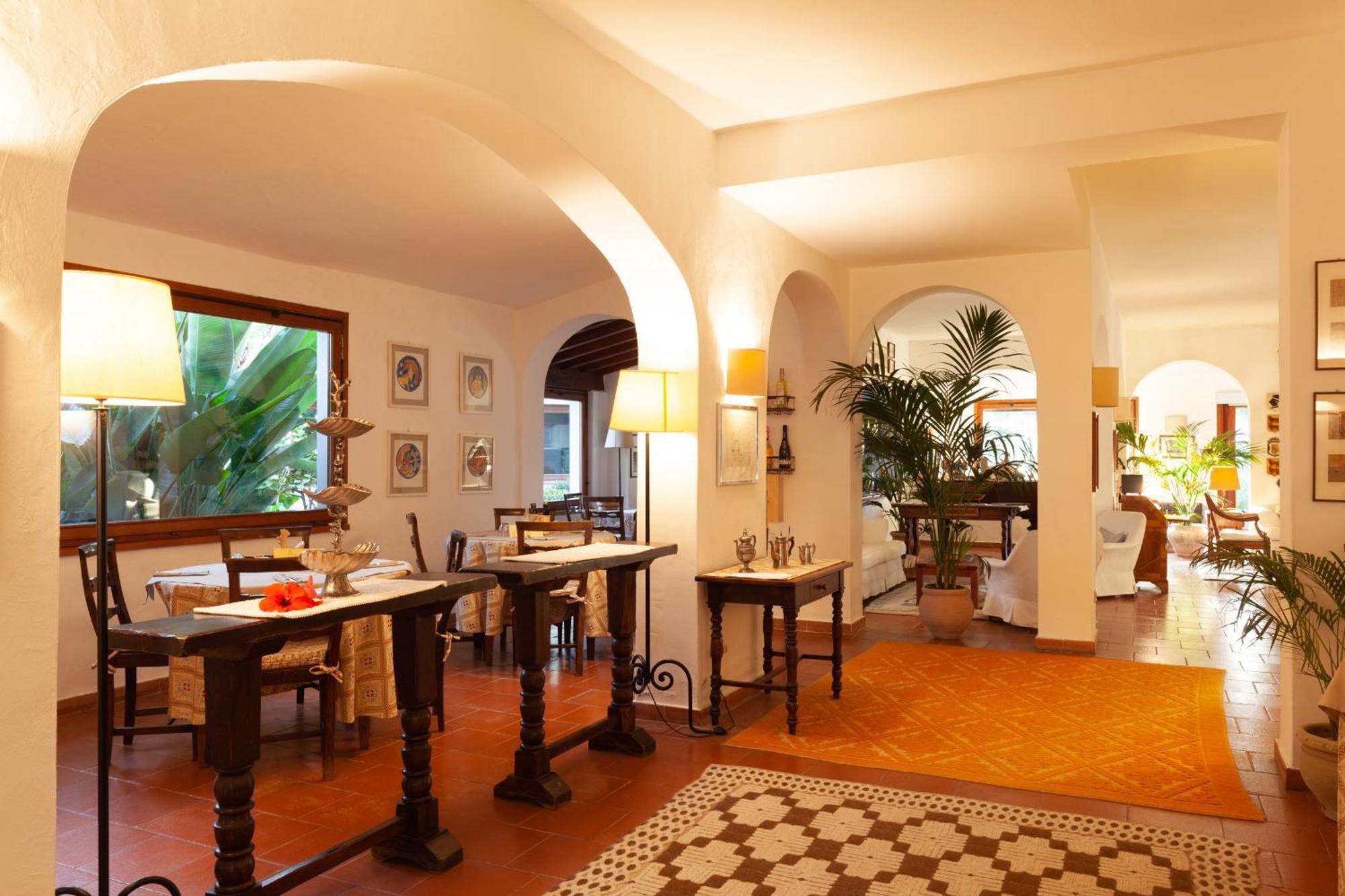 Nora Club Hotel & Spa Pula Exterior photo